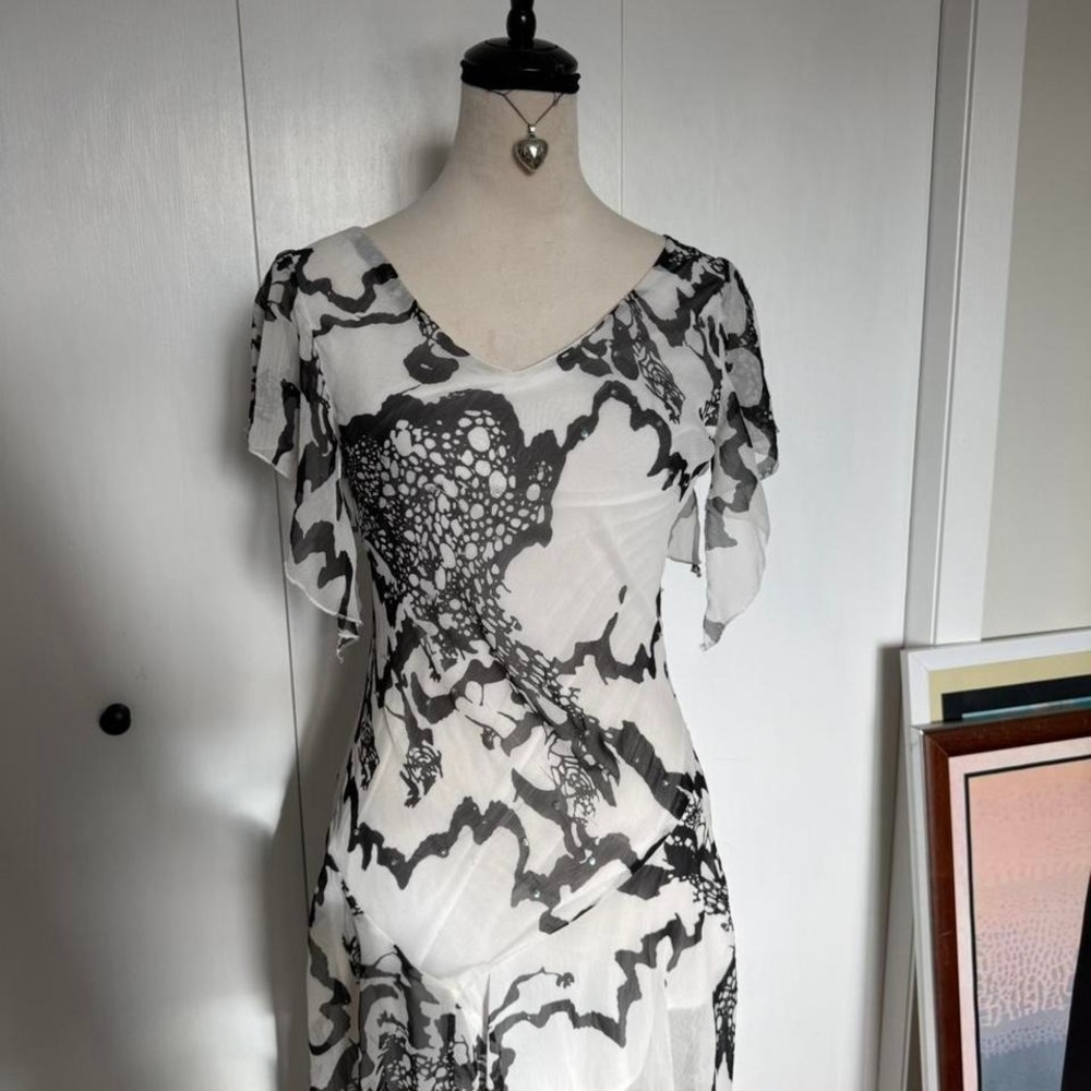 y2k black white abstract floral print midi dress ruffle sleeves asymmetrical hem - Picture 4 of 8